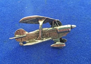 C@@L Three-Dimensional PITTS SPECIAL Aerobatic Bi-Plane Airplane Pilot Lapel Pin - Picture 1 of 5
