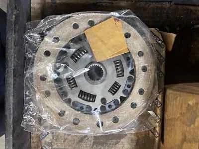 OEM Nissan Datsun B210 Clutch DIsk Part Number: 30100-K0500 - Image 1 of 3