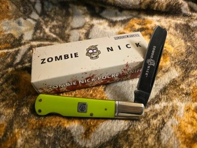Rough Rider Zombie Nick Razor Lockback Folding Pocket Knife RR1451 Green Handle - Image 1 of 4