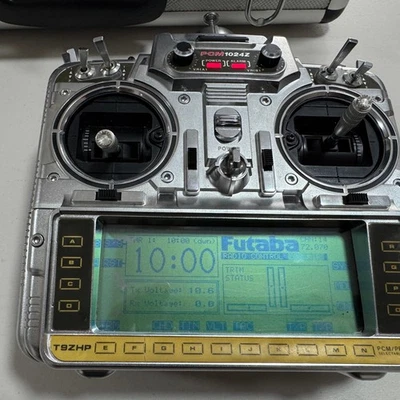 Transmisor Futaba 1024 t9zhp RX y estuche Foto 1 de 4