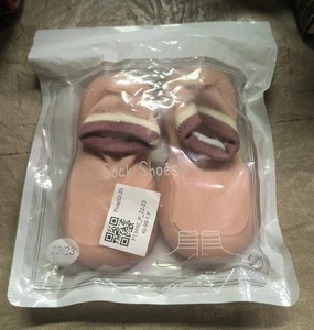 Sock Shoes Rubber Grip Sole Socks for Infants - Pink - Picture 1 of 6
