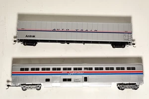 HO Walthers Amtrak Auto Train Autorack #9022 + Con-Cor Superliner Coach Baggage - Bild 1 von 4
