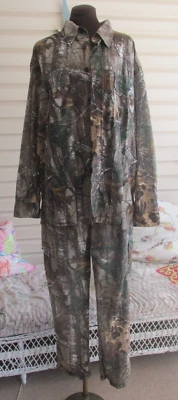 Guide Gear  100 % polyester lightweight Realtree Xtra shirt XL & trousers XL - Image 1 of 4