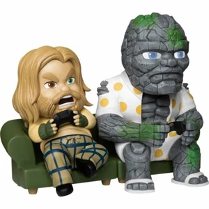 Avengers: Endgame BRO THOR und KORG auf Couch 2-Pack SDCC Exclusive LE of 2500 - Bild 1 von 2