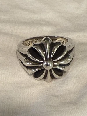 Anillo Cruz Corazones Cromados Recortados Plus Grande Talla 10 Foto 1 de 4