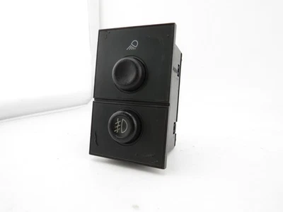 Botón interruptor luz antiniebla Chevrolet Silverado Cargo 2003-2006 | 8719100, 15076588 Foto 1 de 4