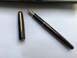 Parker Sonettbrunnen - Laque Herbstrot - Bild 1 von 5