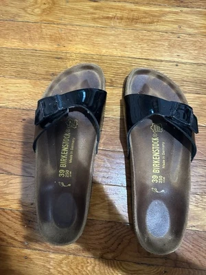 Birkenstocks de charol negro talla 39 Foto 1 de 4