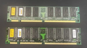 Hyundai HYM7V64200- 2x 16MB (32mb) DIMM Memory Module Buffered ECC 168pin Compaq - Picture 1 of 2