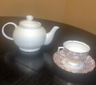 Pot à thé en cachemire et une tasse à thé et soucoupe Cololough - garni doré - magnifique.