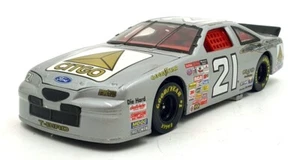 Action 1/24 Scale AC15425 - Ford Nascar #21 Citigo/Star Trek - Waltrip - Picture 1 of 5