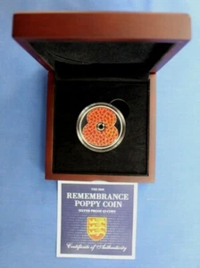 2018 Jersey Silver Proof £5 coin "Remembrance" in Case with COA - Picture 1 of 5
