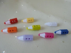 8 x Kinderknopf Konvolut  "Buntstifte" verschieden  Gr. ca. 20 mm x 8mm - Bild 1 von 3