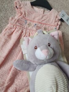 BNWT Mothercare Baby Girl Outfit Romper All-in-one 1-3months &Rattle Comforter