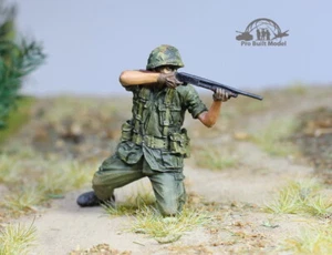(Pre-Order) USMC Soldier in fight MauThan, Vietnam war 1:35 Pro Built Model #5 - Picture 1 of 9