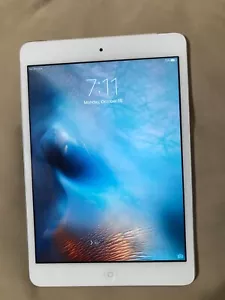 Apple iPad Mini 2 A1490 16 GB ***SPECIAL PRICING*** - Picture 1 of 3
