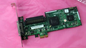 Adaptec ASC-29320LPE | Carte adaptateur contrôleur SCSI | Ultra 320 - Photo 1/1