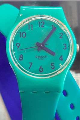 Reloj Swatch Biko Verde/Azul Envolvente LG125 NUEVO Y EN CAJA Foto 1 de 4