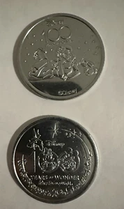 Disney 100 Años de Maravilla Celebración Princesa Blancanieves Moneda Medallón Nuevo - Imagen 1 de 3