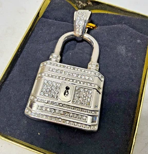 Blinged out pendant faux lock rhinestones metal plated halloween key padlock - Picture 1 of 5
