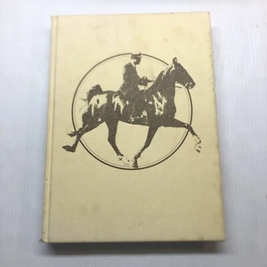 VINTAGE 1977 ENCYCLOPEDIA HARD COVER OF THE HORSE COLOR PICTURES SHOW WORKING - Picture 1 of 15