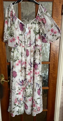 BNWT Ladies YOURS London IVORY Base THISTLE WINTER PURPLE Mix FLORAL Dress 18 - Image 1 of 4