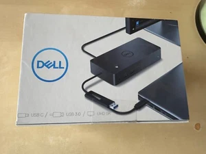 Dell Docking Station D6000 USB-C combo A - 130W Power Supply - EU Plug - 4K - Afbeelding 1 van 5