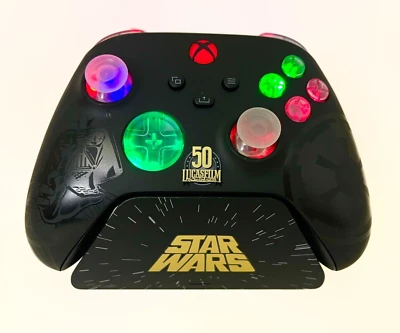 Mando Inalámbrico Star Wars Darth Vader Xbox One con LED Mod Personalizado Foto 1 de 4