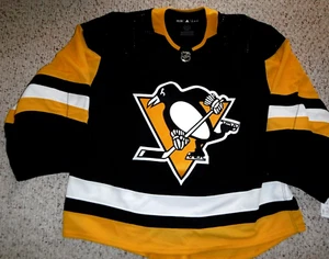 PITTSBURGH PENGUINS PRIMEGREEN JERSEY GOALIE CUT SIZE 58G MADE IN CANADA UNWORN - Picture 1 of 6