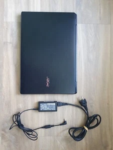 Acer E5-721-82AN - Afbeelding 1 van 5