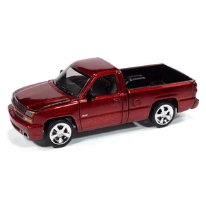 1/64 2005 Chevrolet Silverado SS Single Cab Custom Pickup Truck, rot AWSP190-B - Bild 1 von 3