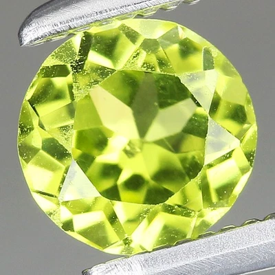 0.51ct t.w 5.1x5mm Round Natural Unheated Untreated Green Peridot, Myanmar - image 1 of 4