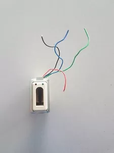 INSERITORE CHIAVE ALLARME ANTIFURTO LINCE BTICINO MAGIC CON 2 LED 6 MORSETTI PIN - Foto 1 di 2