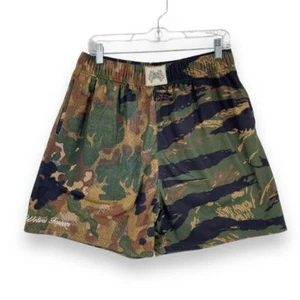 Darc Sports Wolves Shorts Mens XXL Camoflauge Athletic 558 /1000 Camo Gym 5" - Picture 1 of 12