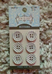 Bottoni Sew-Ology #204974 6 pezzi a righe grigie 5/8 pollici - Foto 1 di 3