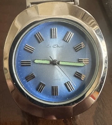 New but Vintage looking Le Cat Quartz Watch With Stretchy Metal Strap (t) - Image 1 of 4