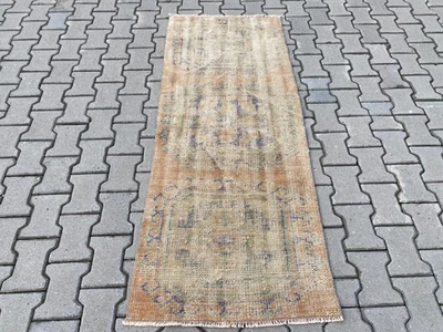 Alfombra turca de 2,4 x 6,1 pies, alfombra vintage, alfombra apagada, alfombra naranja descolorida, alfombra bohemia Foto 1 de 4