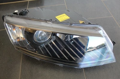 Original Skoda Octavia XENON Scheinwerfer rechts 5E1941016B - Bild 1 von 4