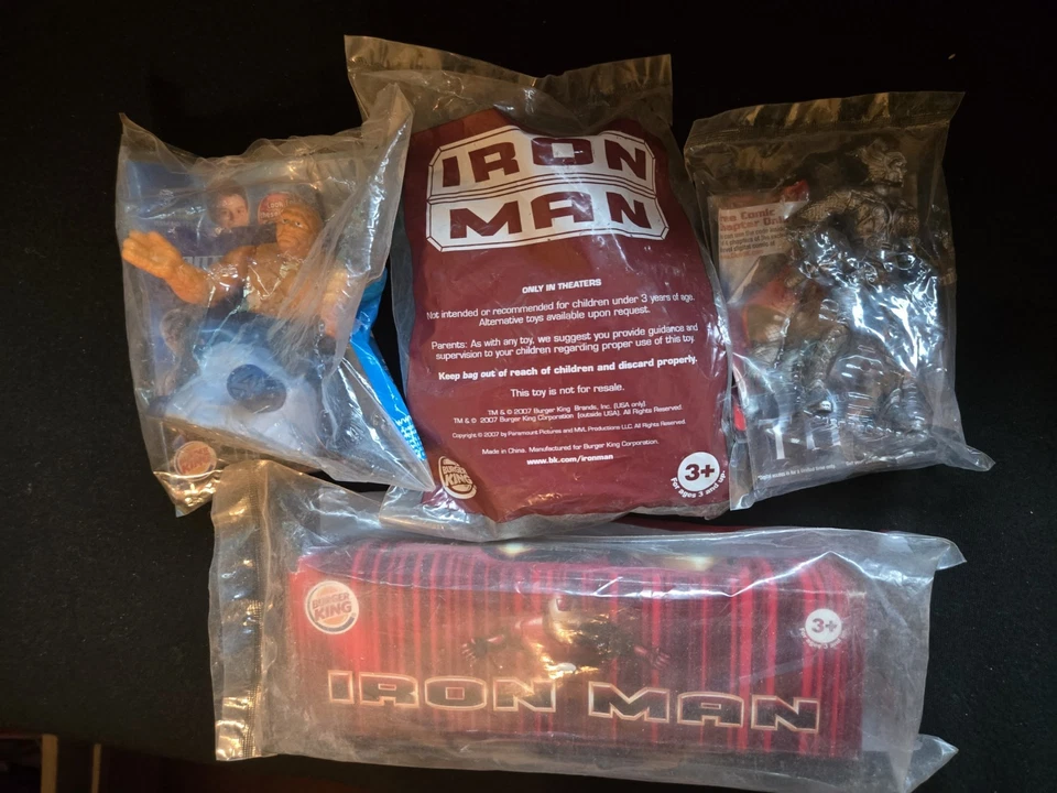 Gafas de sol Iron Man y otros recuerdos de Marvel Foto 1 de 1