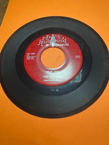 FEATHERS 45 Dear One / Lonesome Tonight HOLLYWOOD label DOO WOP R&B 2ND PRESS - Picture 1 of 2