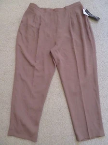 New Women’s Focus 2000 by Charles Glueck Carmel Brown Dress Pants Plus Size 24W - Picture 1 of 5