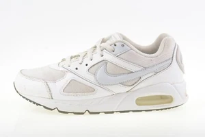 Nike Air Max IVO White 580519-105 Women's Trainers Size UK 6.5 - Picture 1 of 10