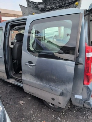 PEUGEOT PARTNER TEPEE HDI 2008-2012 SLIDING DOOR LEFT SIDE - Image 1 of 4
