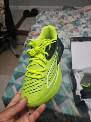 Zapatos de baloncesto PUMA Stewie 1 Quiet Fire para mujer lima apretar 378255-01 talla 7,5 Foto 1 de 4