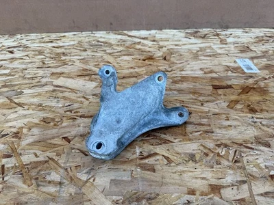 FORD MUSTANG GT 2011-2023 OEM RIGHT PASSENGER ENGINE MOTOR MOUNT BRACKET 5.0L - Image 1 of 4