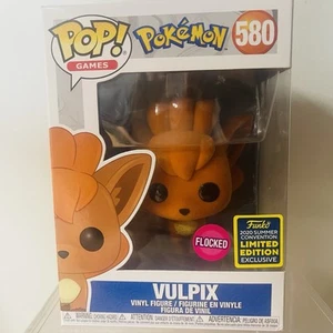 Pokemon Vulpix Flocked Pop Vinilo 580 2020 Convención de Verano Exclusivo Funko - Imagen 1 de 8