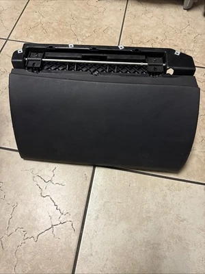 2004-2010 BMW 645Ci 650i Glove Box OEM Used - Image 1 of 4