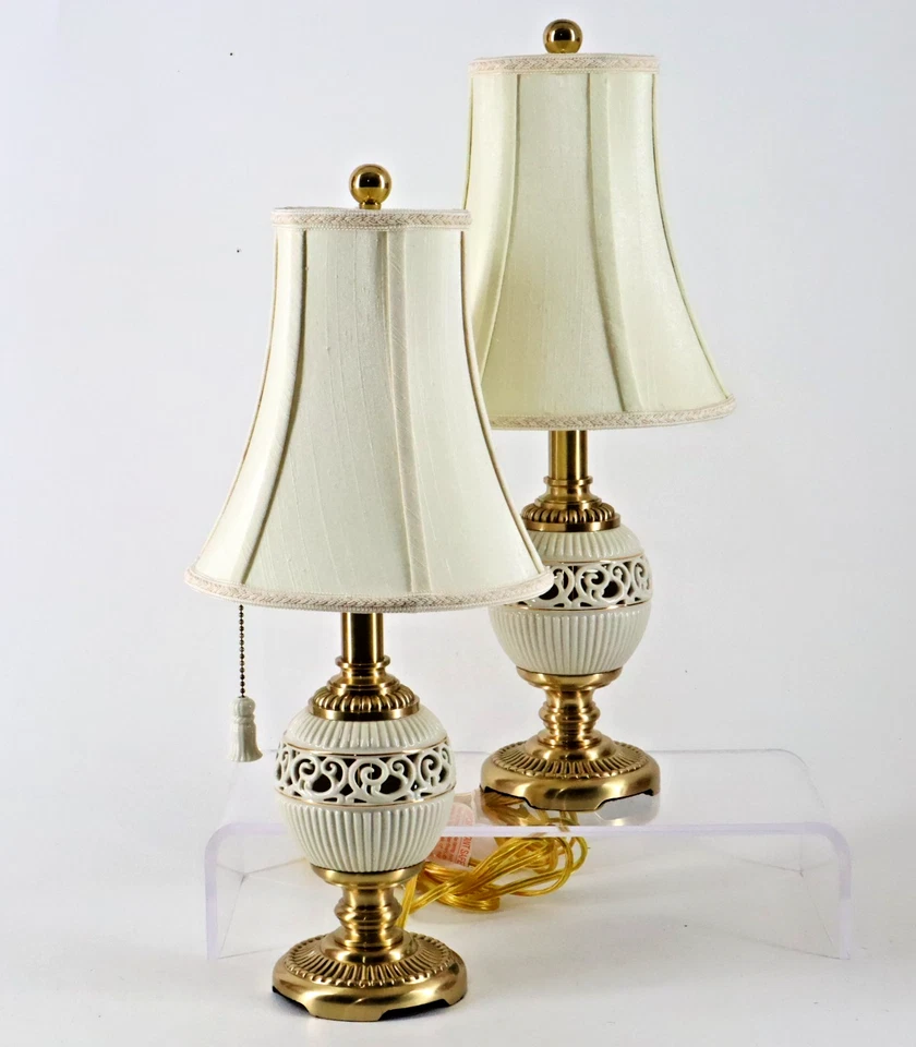 Lenox Quoizel Table Lamp Tracery LX6516H Brass Base - Image 1 of 4