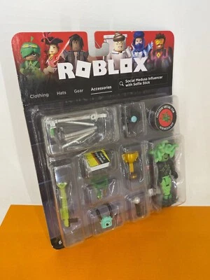 Roblox - Social Medusa Influencer with Selfie Stick - Action Figure Set Foto 1 de 4