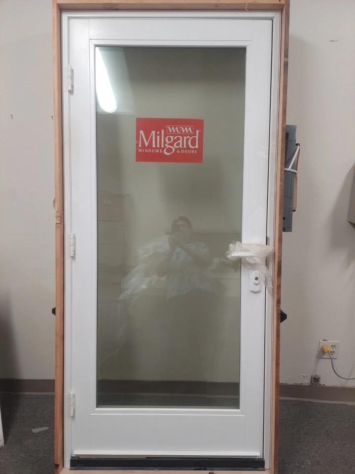 Milgard 36" x 80" french door, pre-hung White  - Image 1 of 1